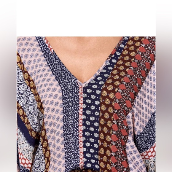 26. Venus Mixed Print Romper size S - Picture 5 of 11